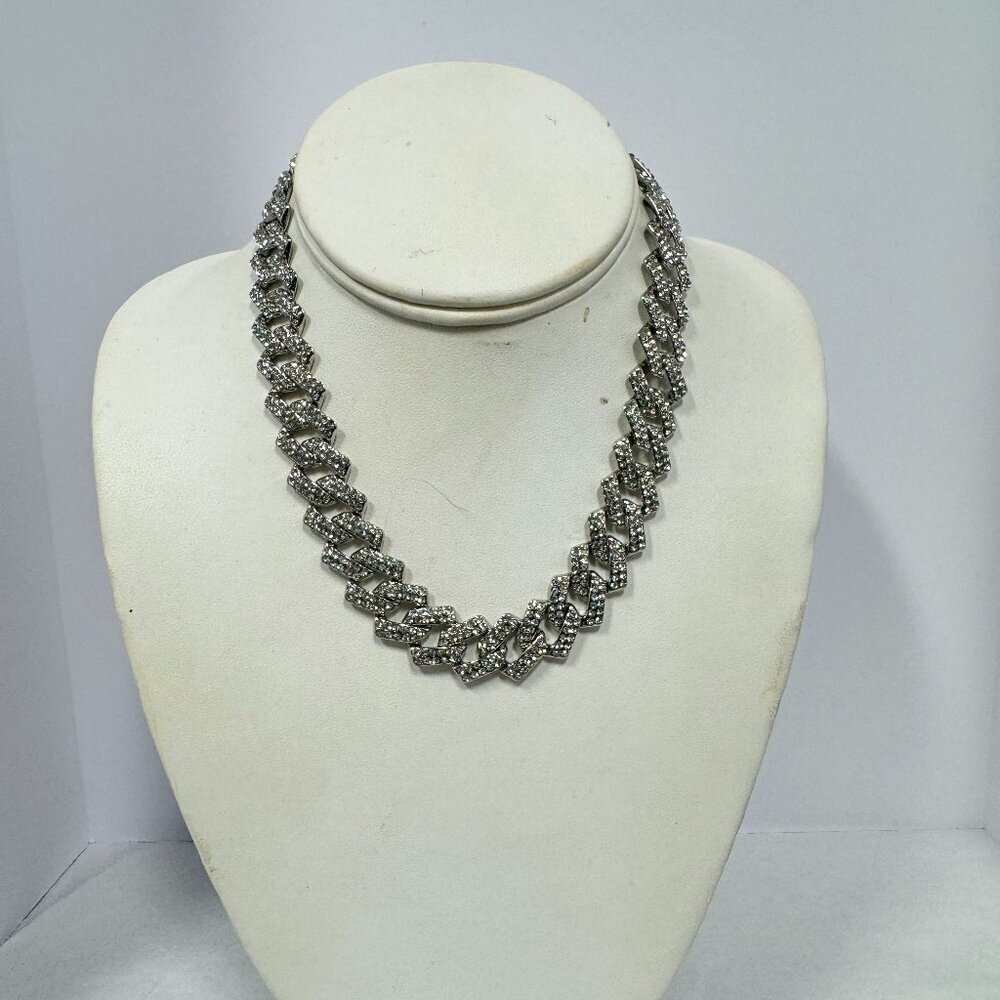 ALLY STATEMENT NECKLACE 10